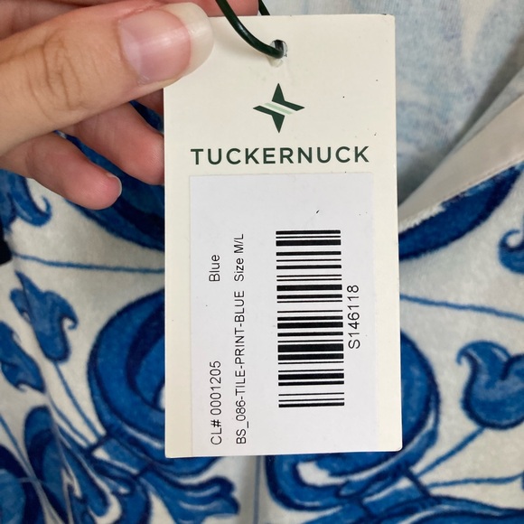 NWT Tuckernuck Majolica Terrycloth Cover Up M/L - Picture 11 of 13